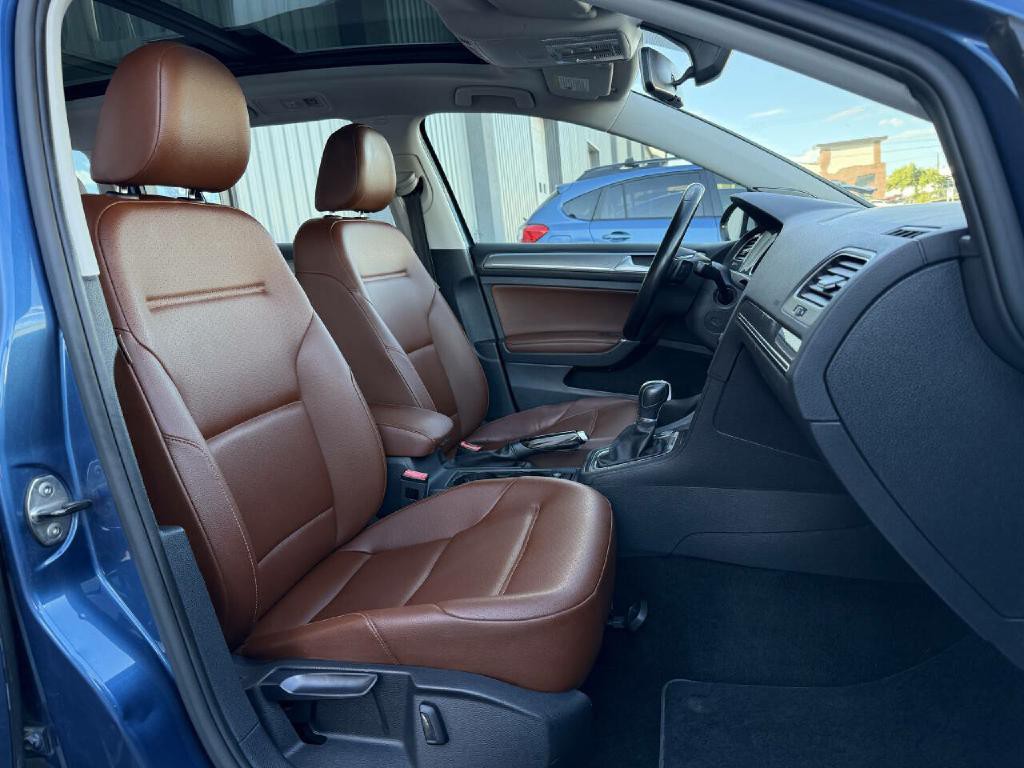 2017 Volkswagen Golf Image 22