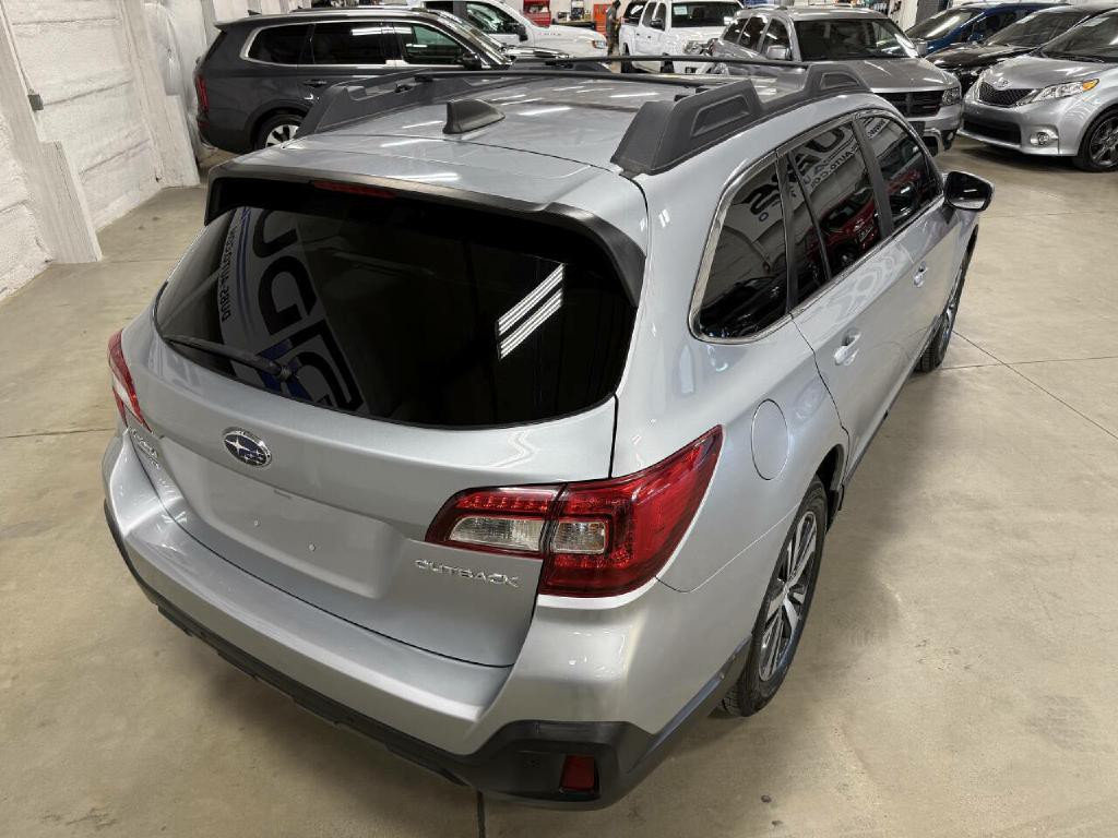 2019 Subaru Outback Image 16