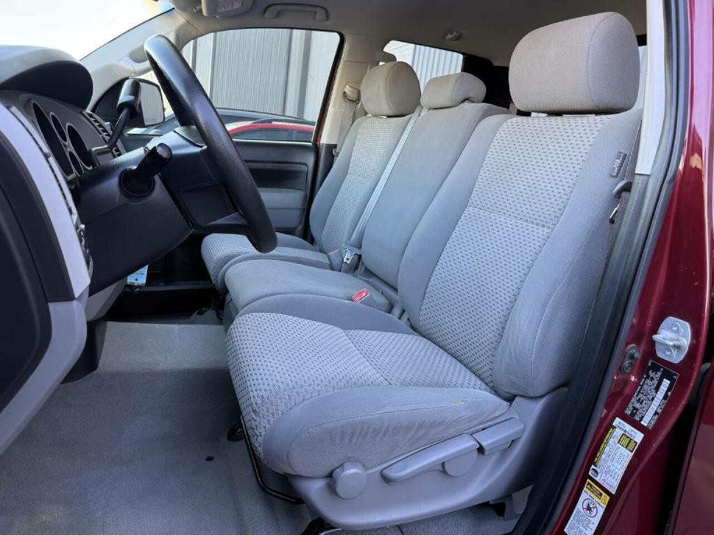 2007 Toyota Tundra Image 2