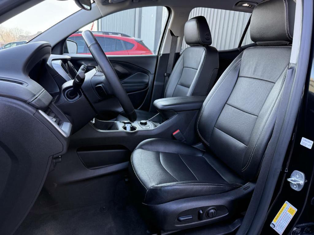 2023 GMC Terrain Image 2