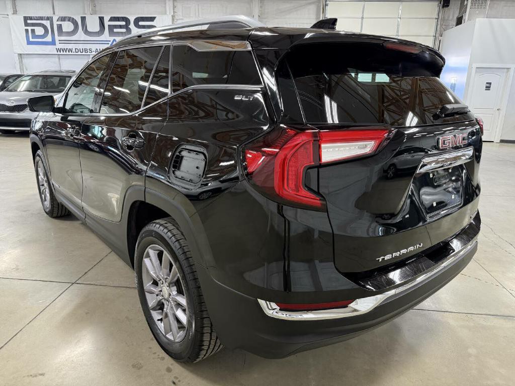 2023 GMC Terrain Image 10