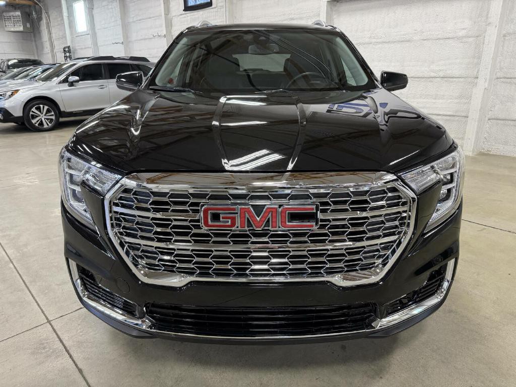 2023 GMC Terrain Image 13