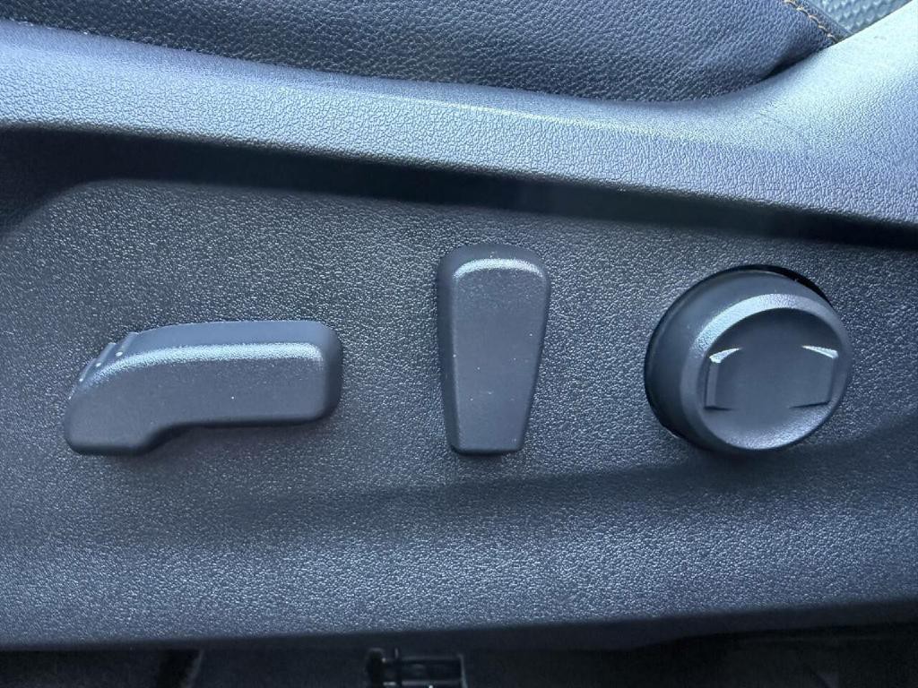 2023 Subaru Forester Image 18