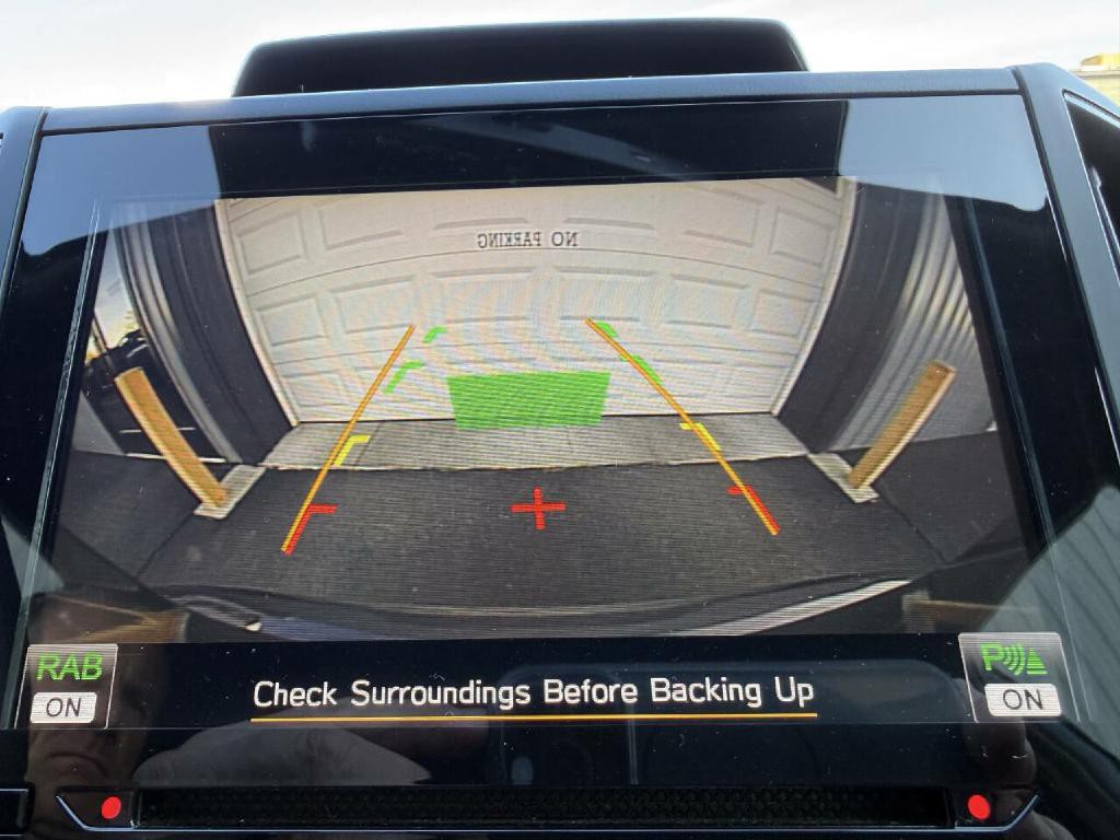 2023 Subaru Forester Image 32