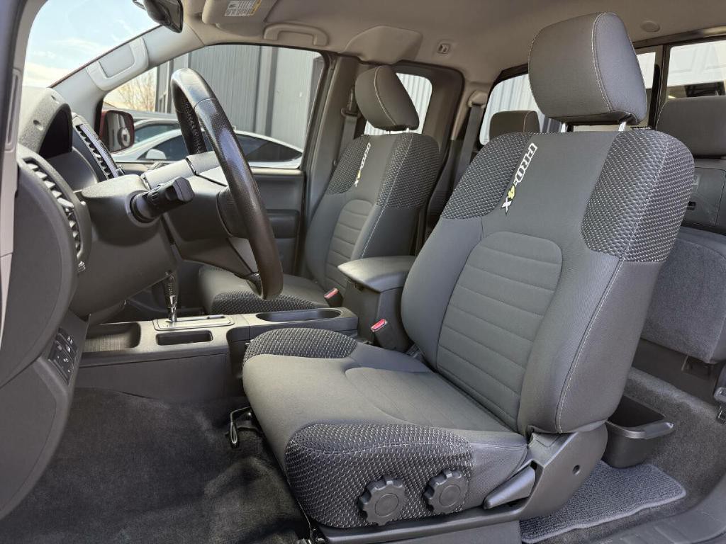 2018 Nissan Frontier Image 2