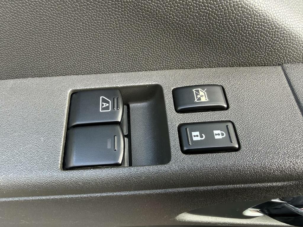 2018 Nissan Frontier Image 19