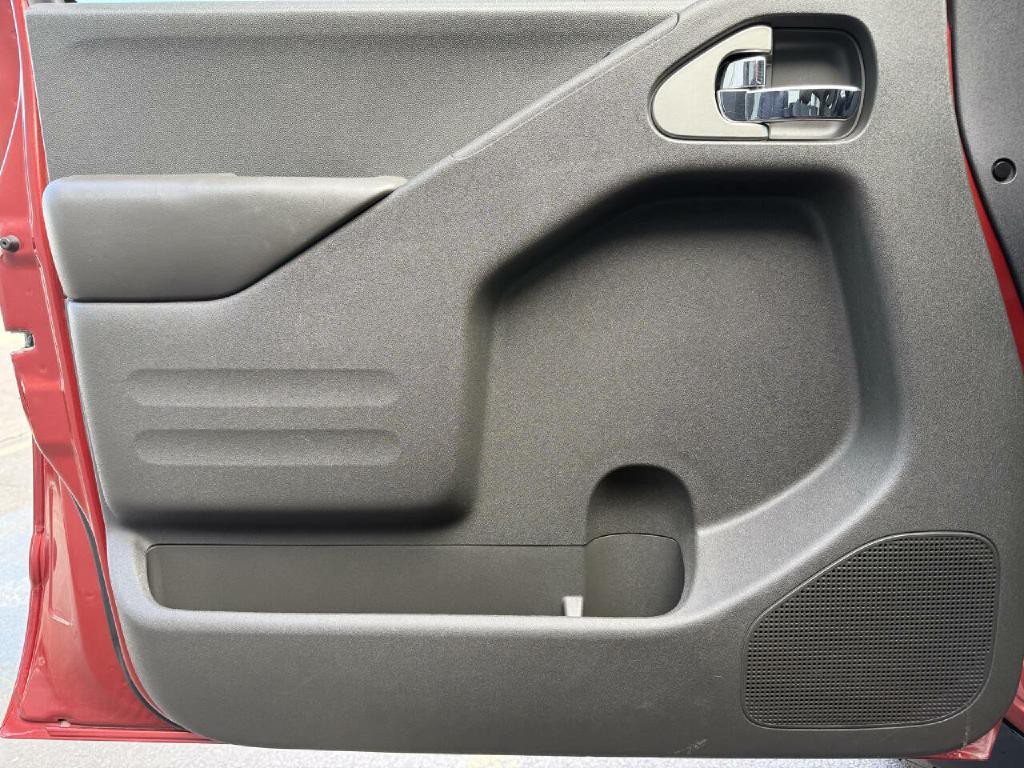 2018 Nissan Frontier Image 20