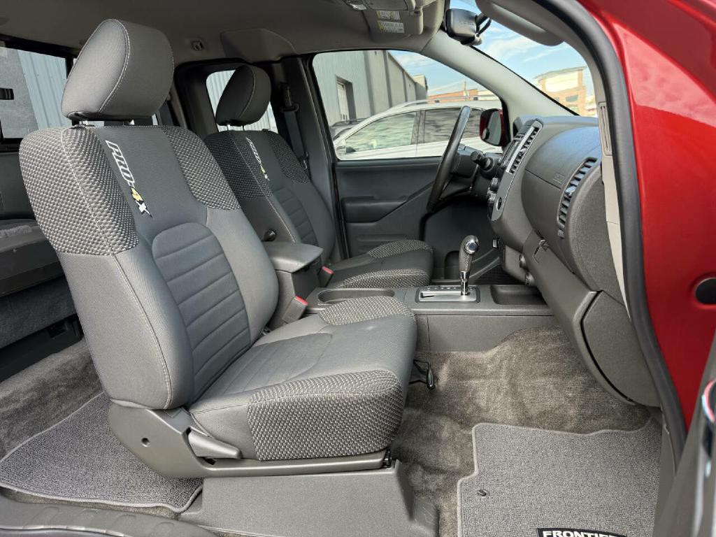2018 Nissan Frontier Image 23
