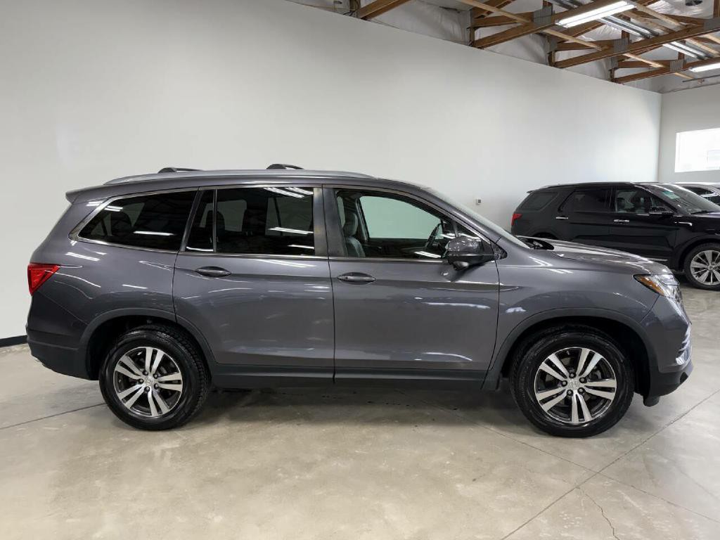 2018 Honda Pilot Image 2