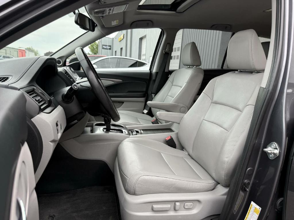 2018 Honda Pilot Image 15
