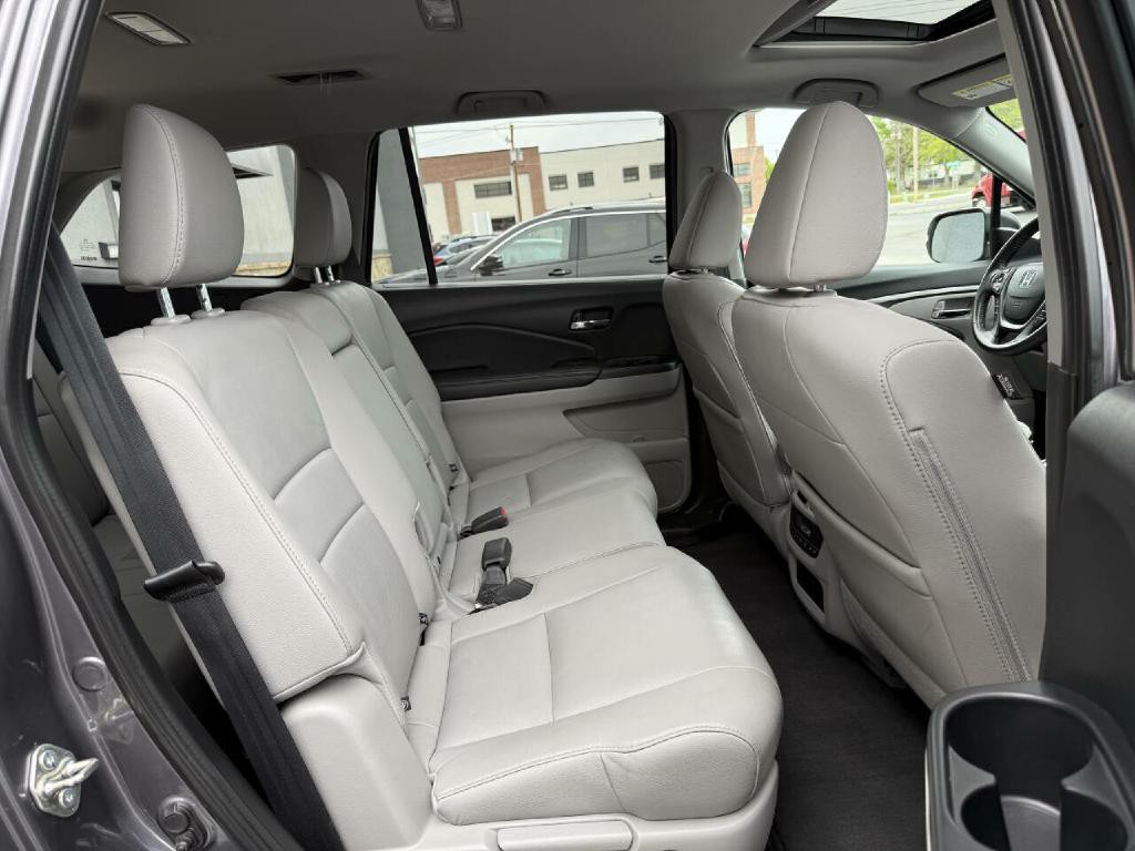 2018 Honda Pilot Image 23