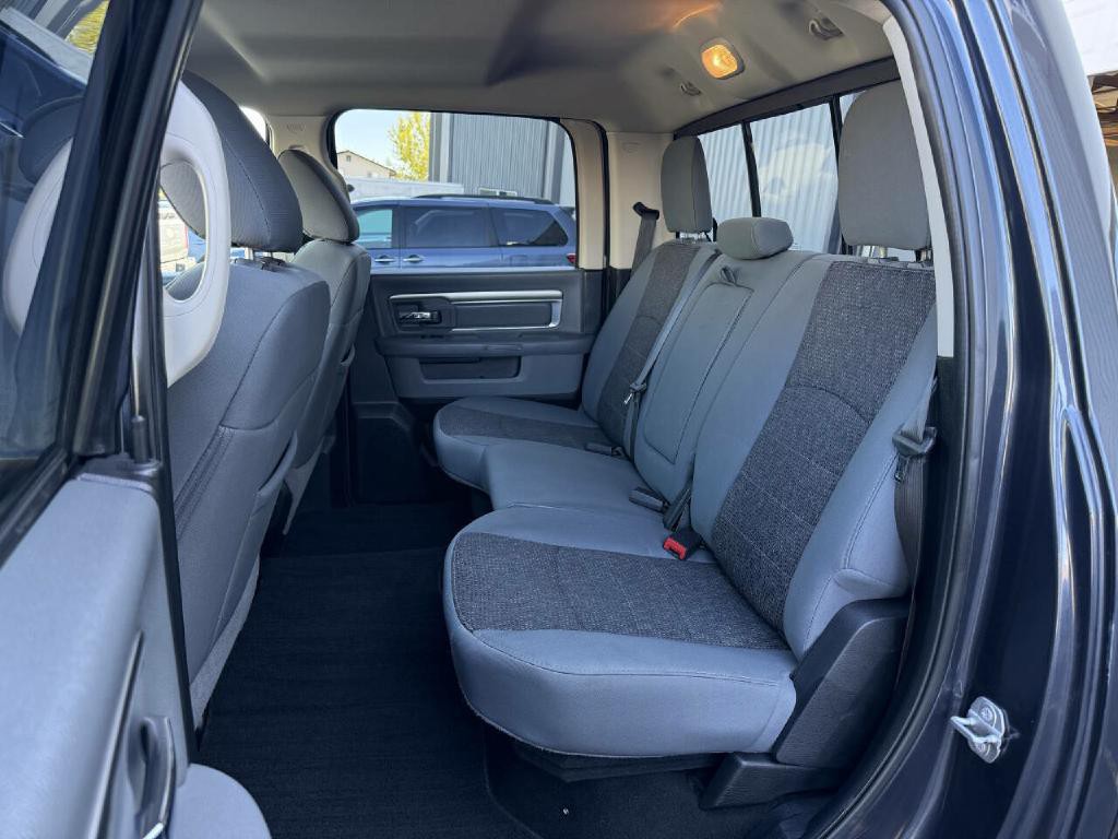 2018 RAM 1500 Image 3
