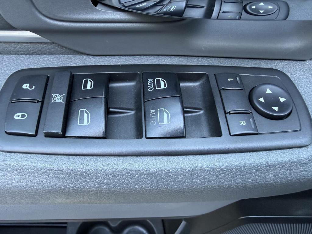 2018 RAM 1500 Image 25