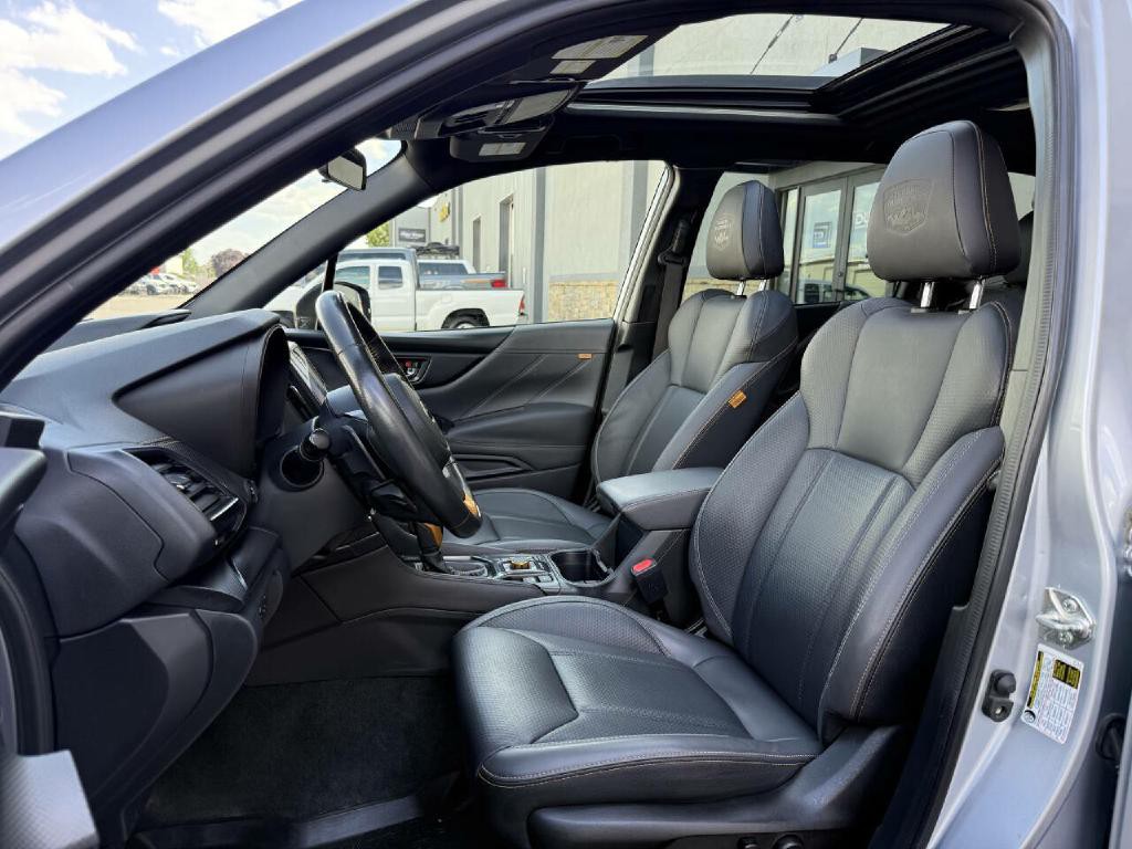 2022 Subaru Forester Image 2