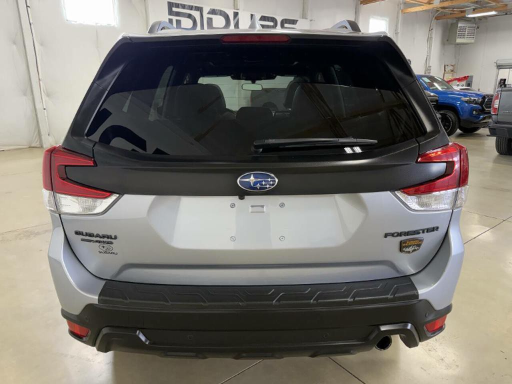 2022 Subaru Forester Image 8