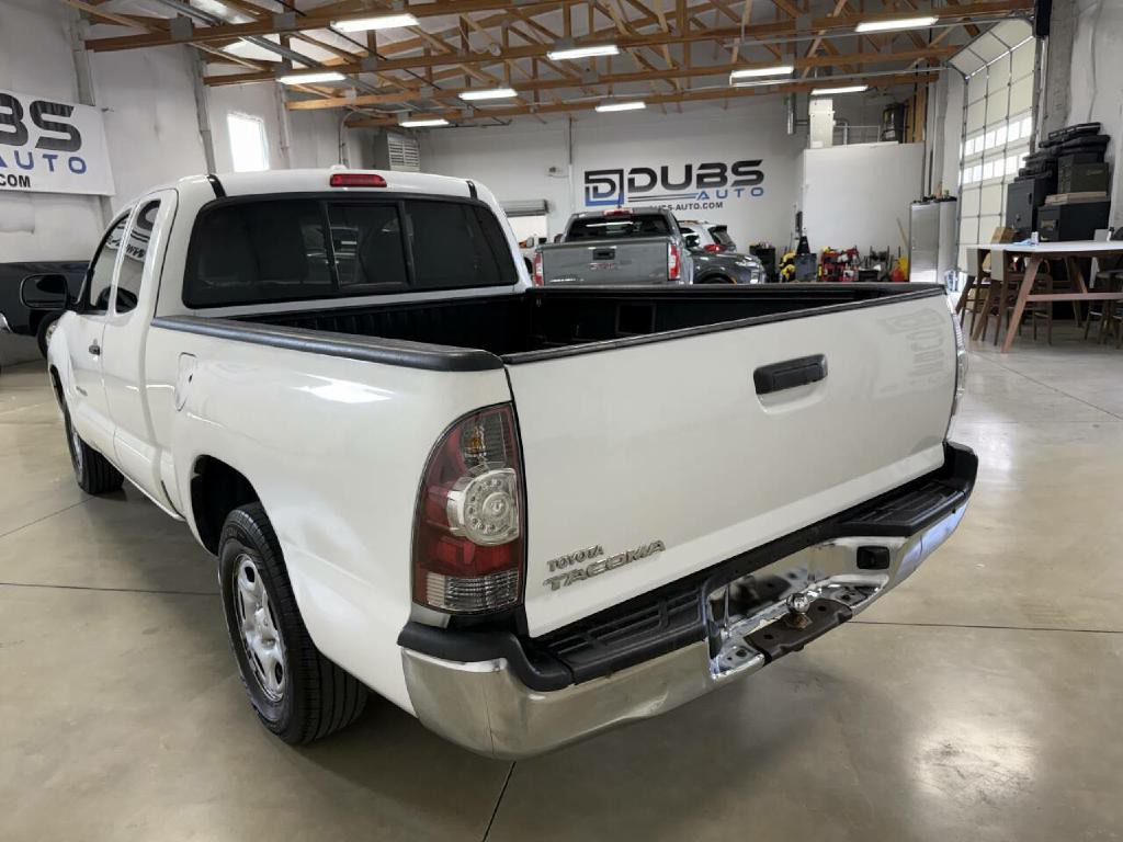 2010 Toyota Tacoma Image 9