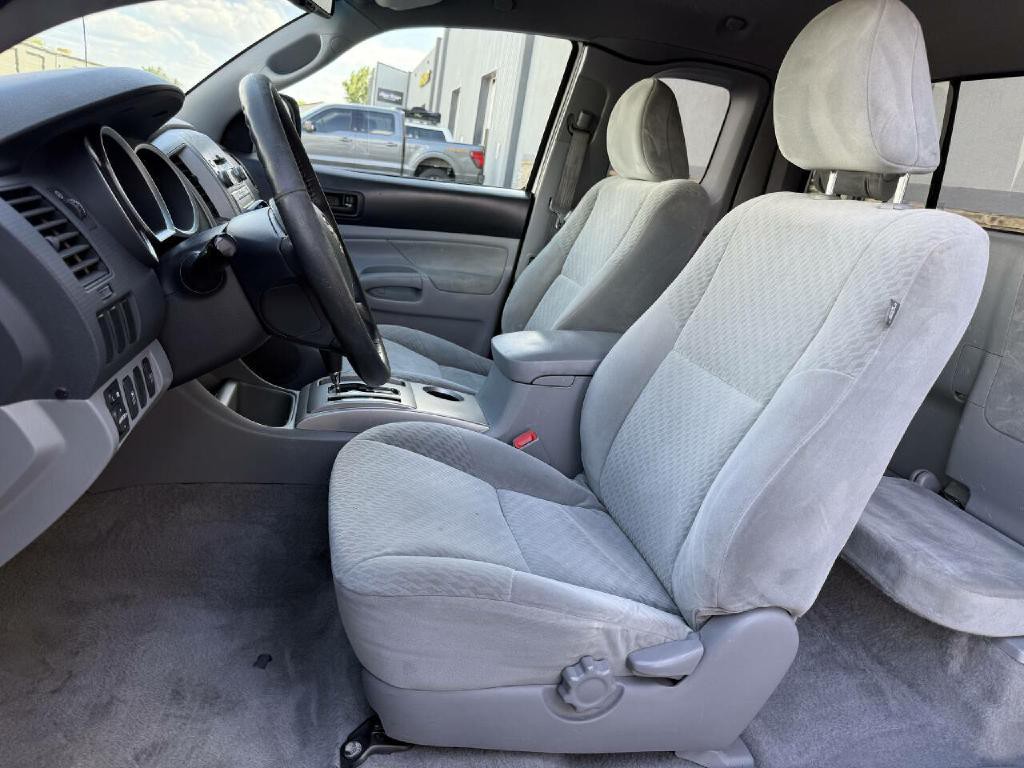 2010 Toyota Tacoma Image 20