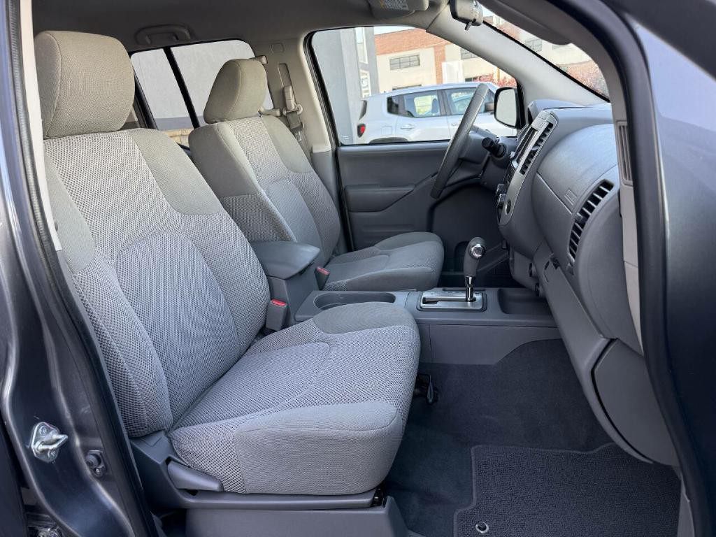 2019 Nissan Frontier Image 22
