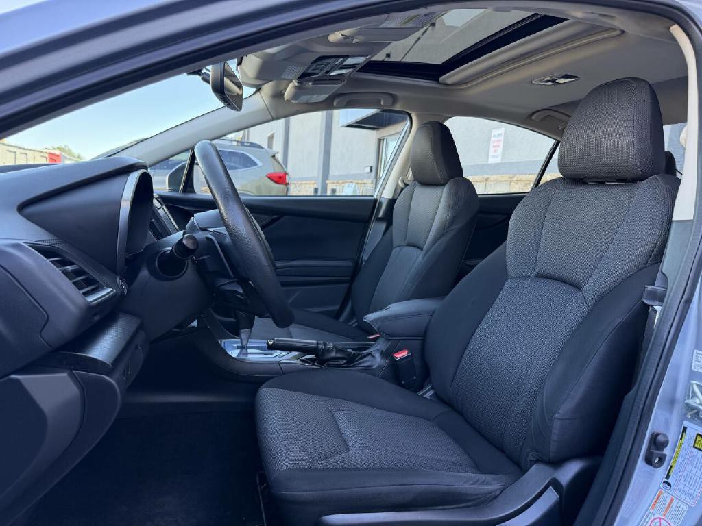 2017 Subaru Impreza Image 2