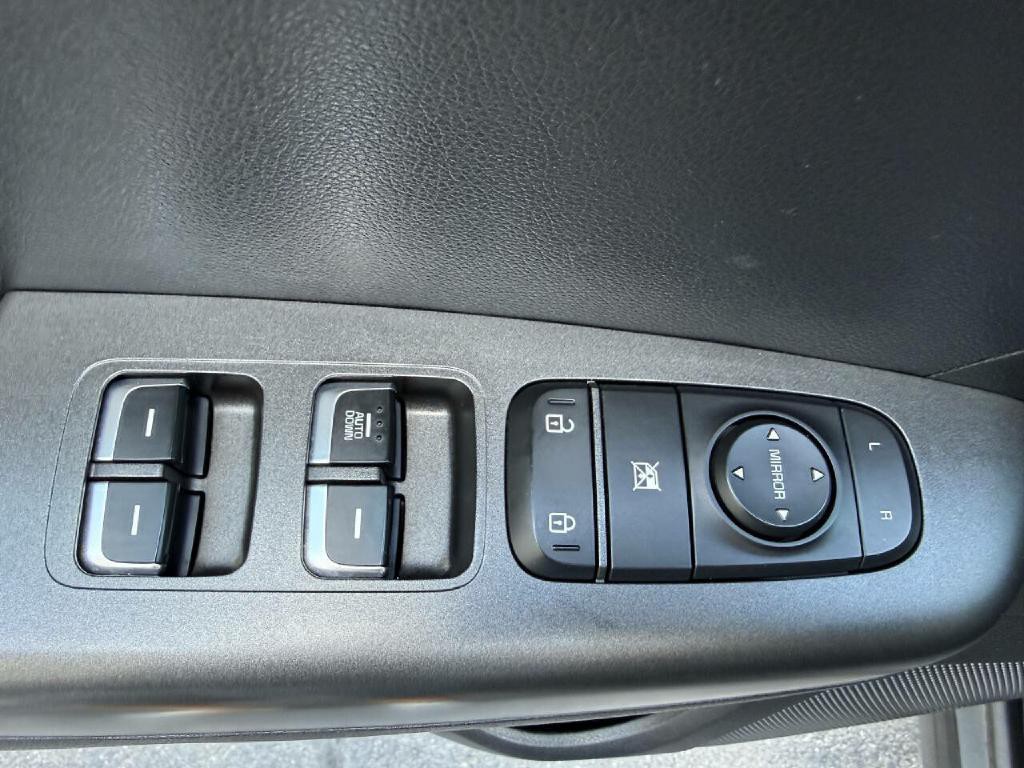 2021 Kia Sportage Image 19