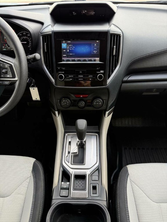 2019 Subaru Forester Image 20