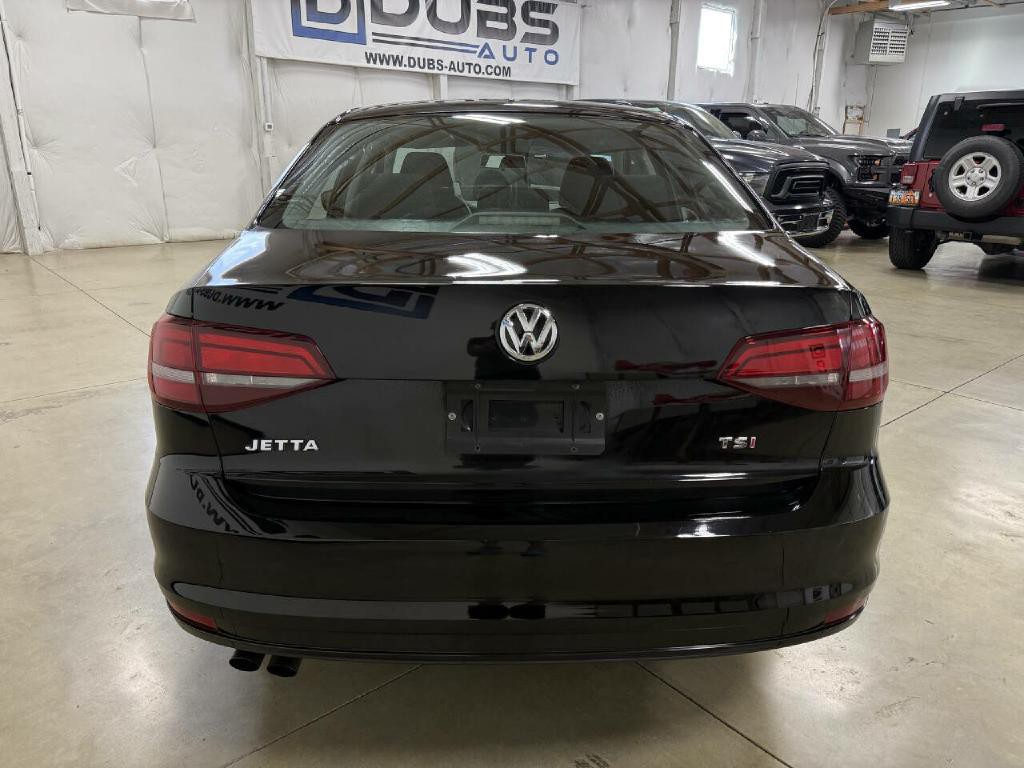 2016 Volkswagen Jetta Image 8