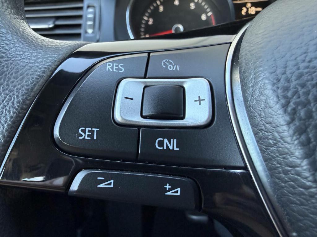 2016 Volkswagen Jetta Image 21