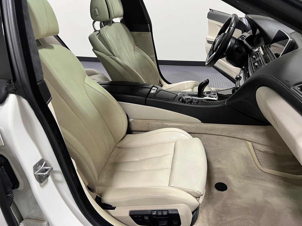 2016 BMW 6 Series Image 17
