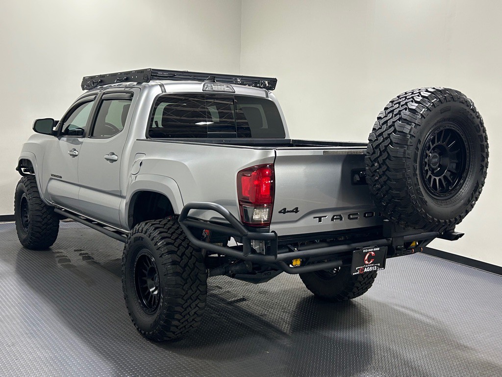 2018 Toyota Tacoma Image 7