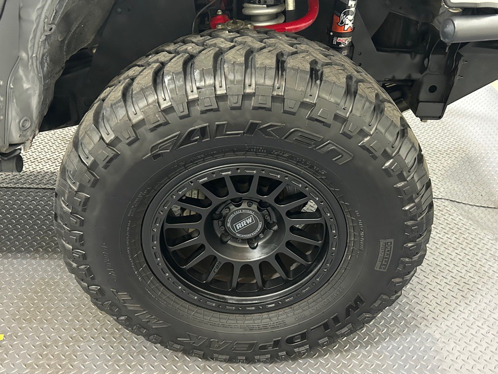 2018 Toyota Tacoma Image 18
