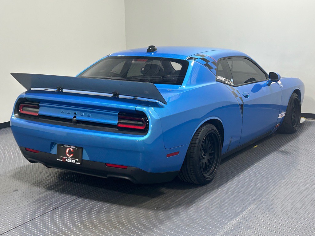 2016 Dodge Challenger Image 5