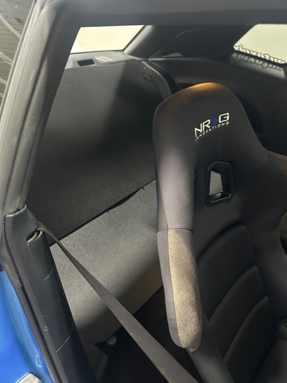 2016 Dodge Challenger Image 11
