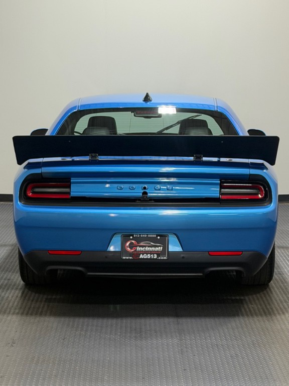 2016 Dodge Challenger Image 6