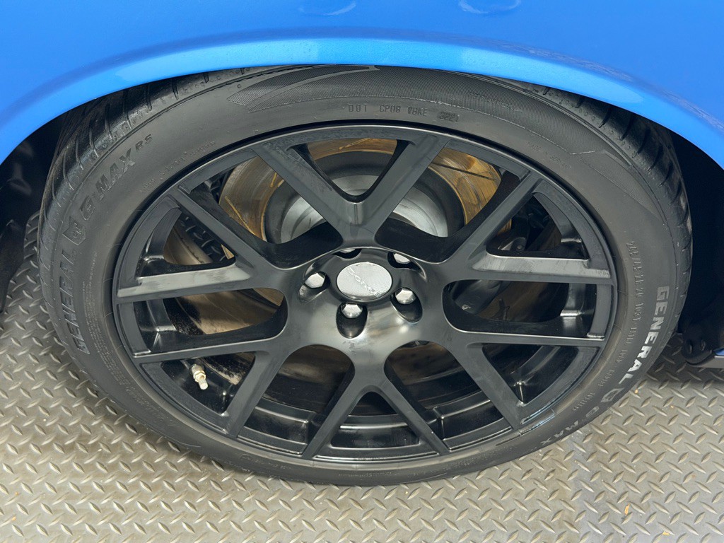 2016 Dodge Challenger Image 17