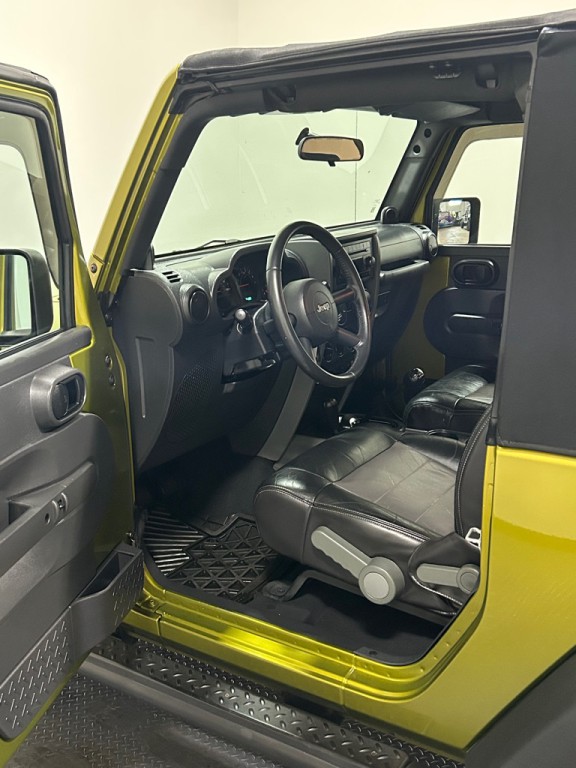 2008 Jeep Wrangler Image 8