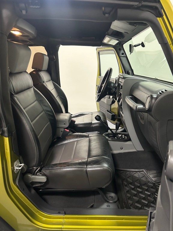 2008 Jeep Wrangler Image 12