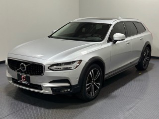 Image for 2018 Volvo V90 CROSS COUNTRY T5 MOMENTUM ID: 6639024