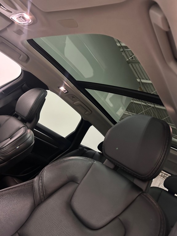 2018 Volvo V90 CROSS COUNTRY Image 18