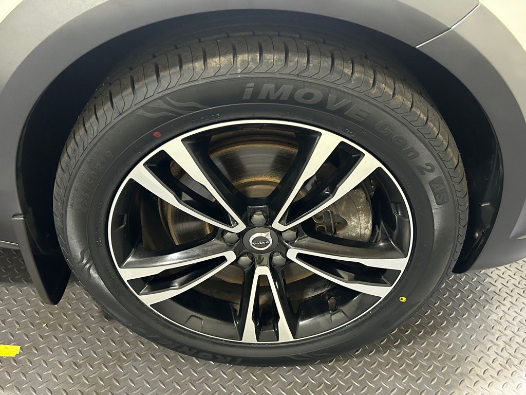 2018 Volvo V90 CROSS COUNTRY Image 23