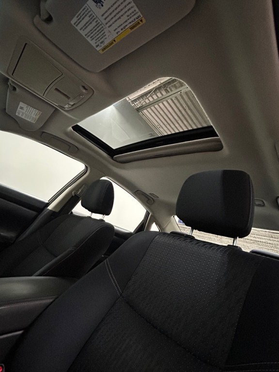 2016 Nissan Altima Image 17