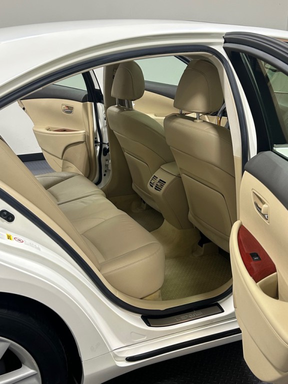 2007 Lexus ES Image 11