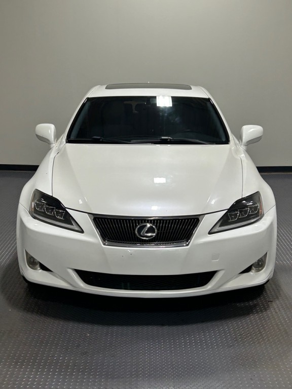 2007 Lexus IS Image 3