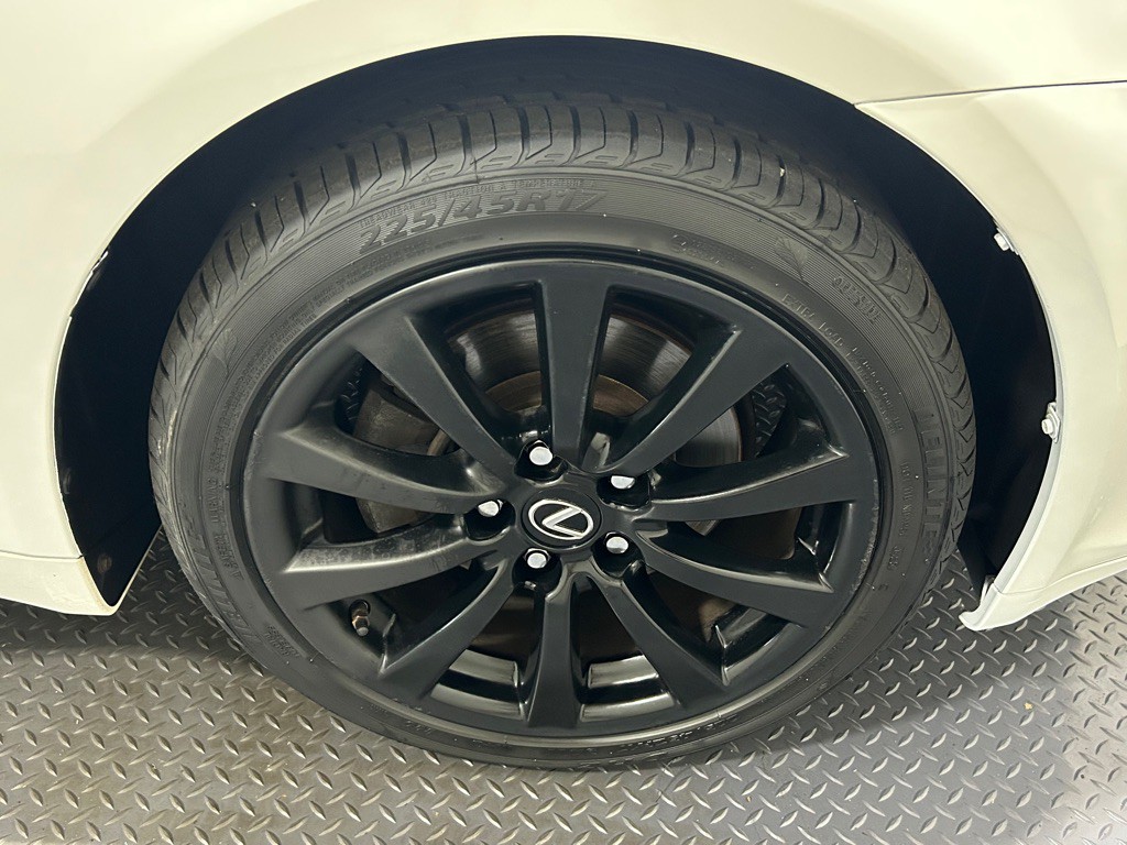 2007 Lexus IS Image 22