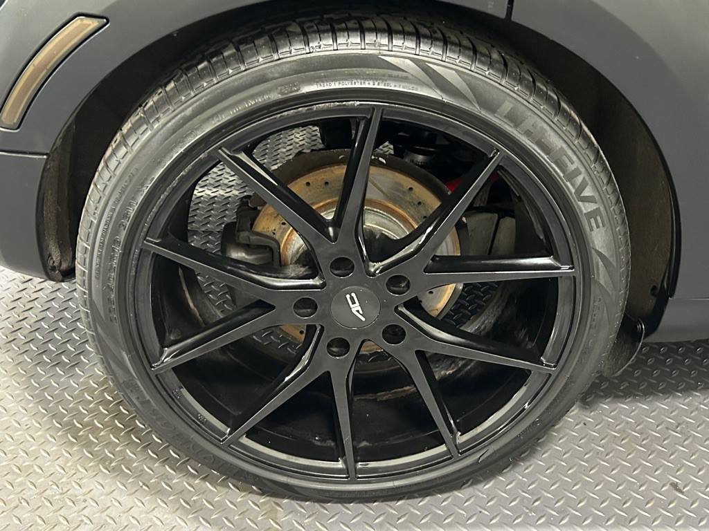 2015 MINI Cooper Image 19