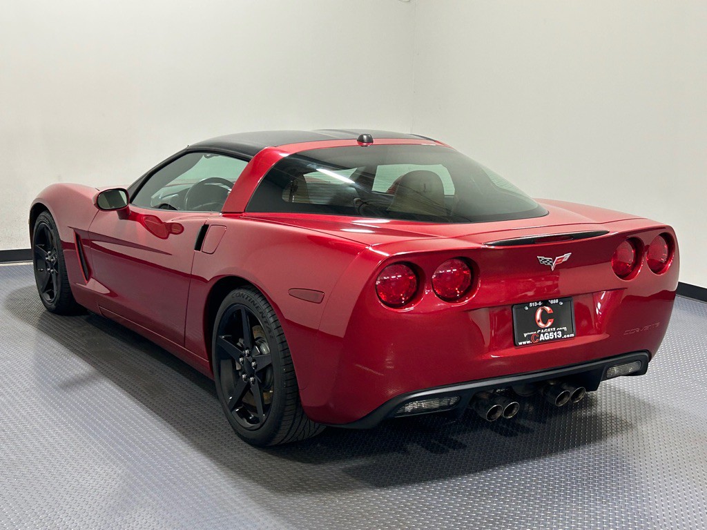 2005 Chevrolet Corvette Image 7