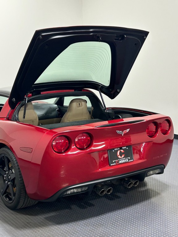 2005 Chevrolet Corvette Image 9