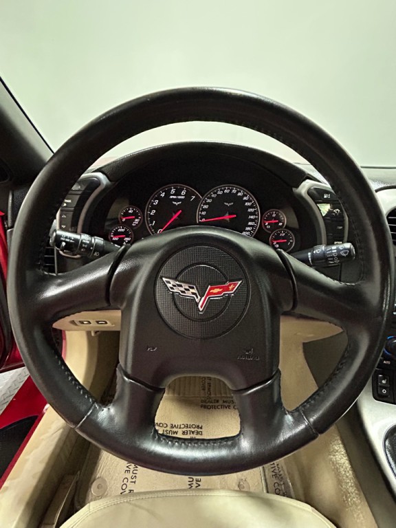 2005 Chevrolet Corvette Image 13
