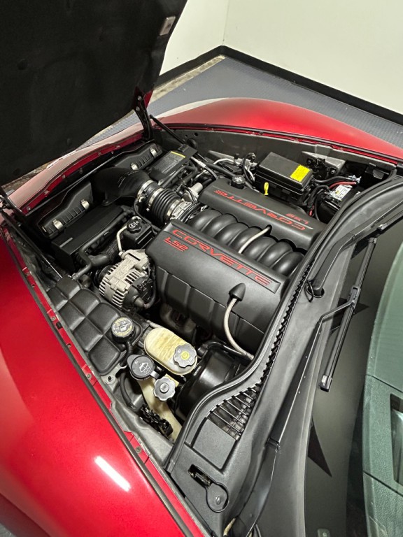 2005 Chevrolet Corvette Image 14