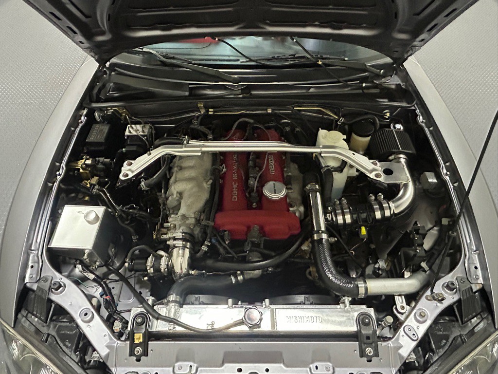 2004 Mazda MX-5 Miata Image 16