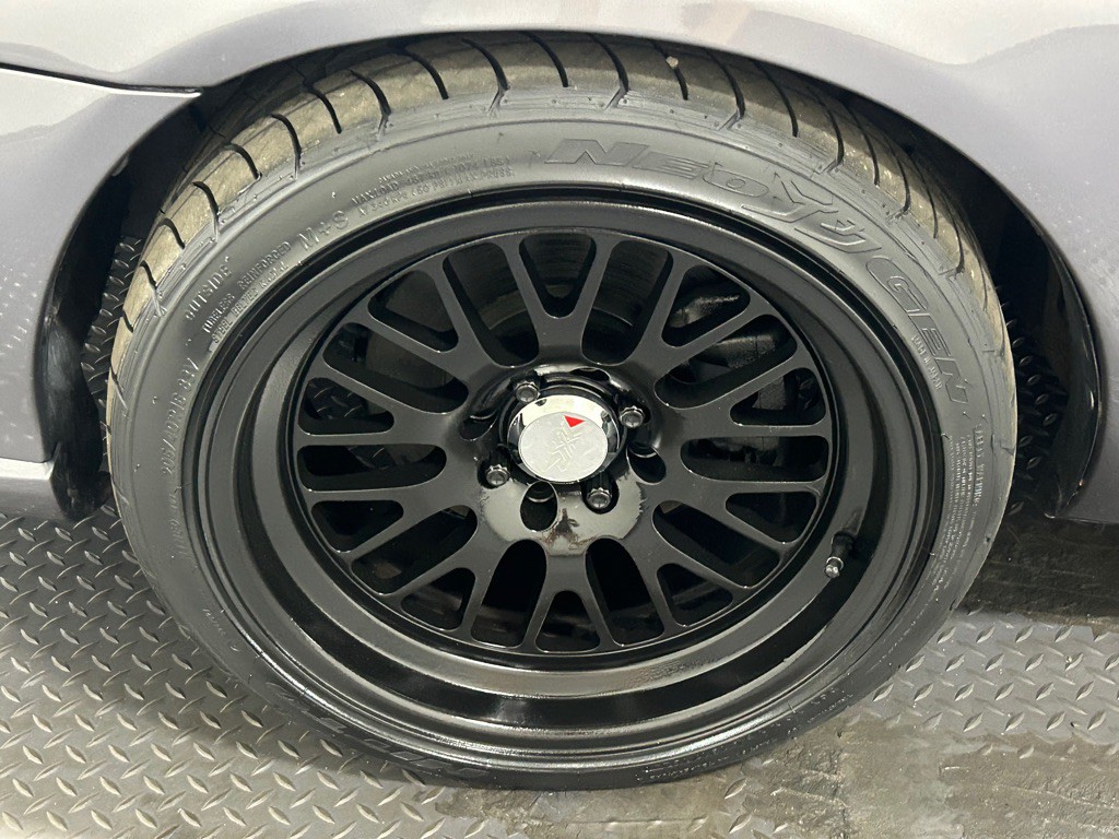 2004 Mazda MX-5 Miata Image 20